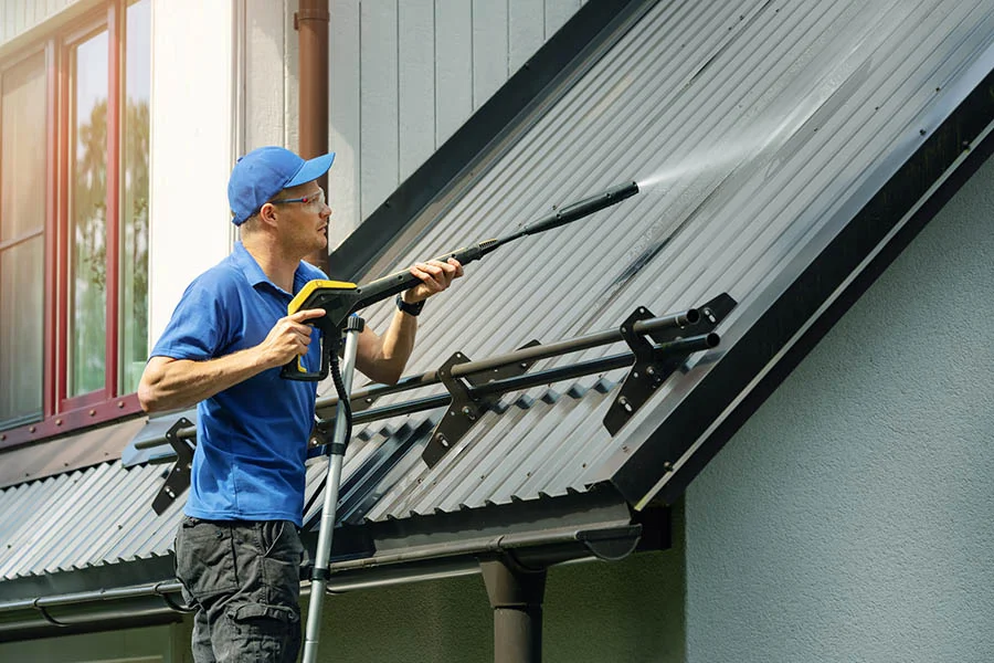 How To Clean A Metal Roof Marysville, WA