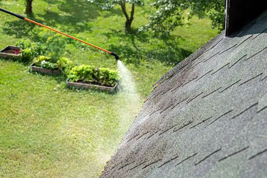 How To Clean A Shingle Roof Marysville, WA